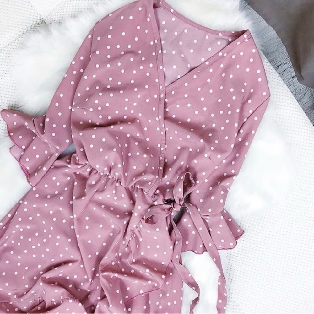 Beautiful Polka Dot Ruffle Fress - Picture 3 of 3